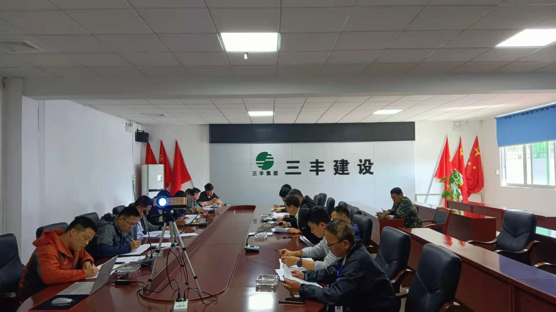 AB娱乐-科技赋能场景,让娱乐更有趣!